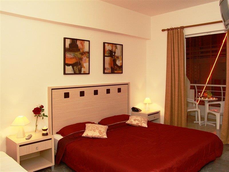 Nancy Hotel 헐소니소스 외부 사진