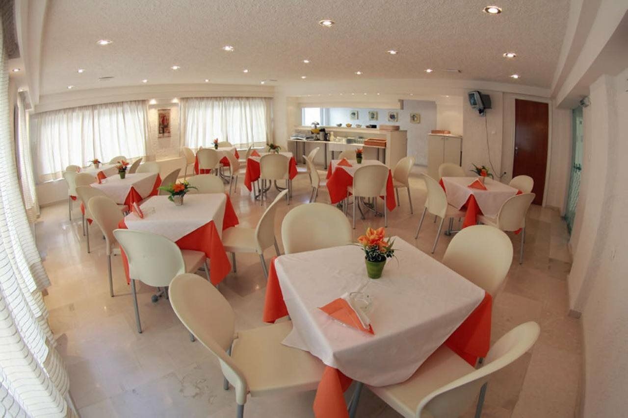 Nancy Hotel 헐소니소스 외부 사진